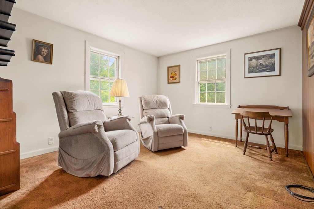 7 Colonial Road Beverly, MA 01915 - Photo 15 of 34