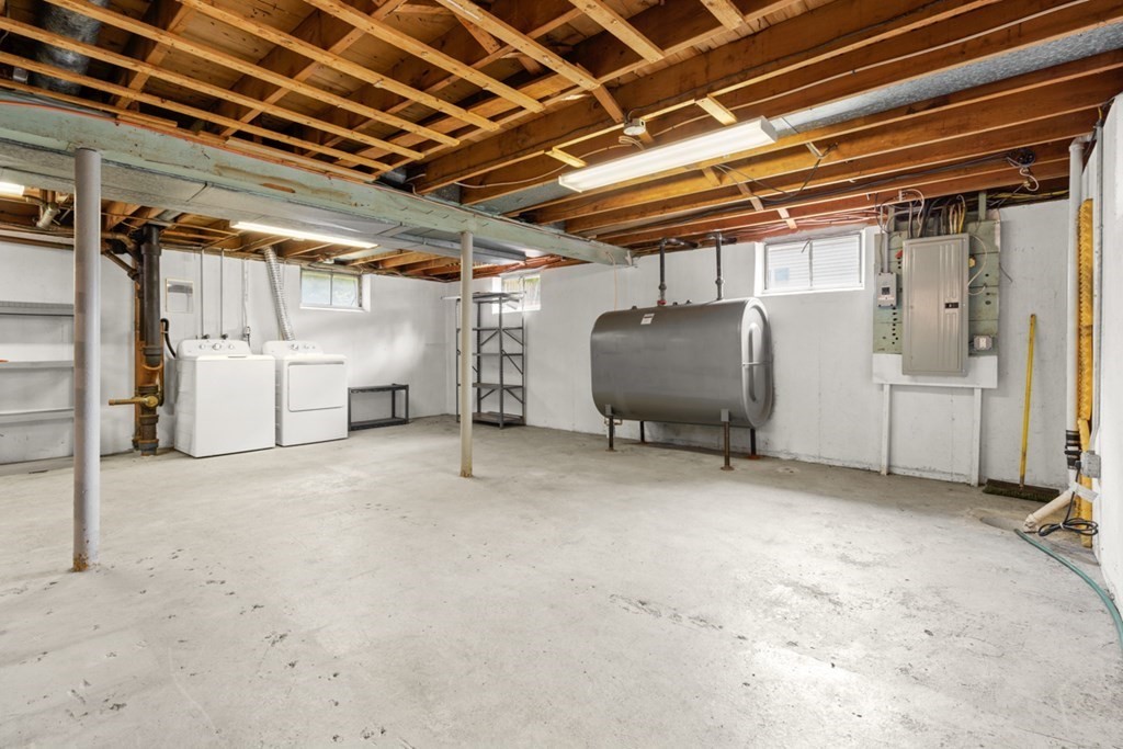 7 Colonial Road Beverly, MA 01915 - Photo 28 of 34