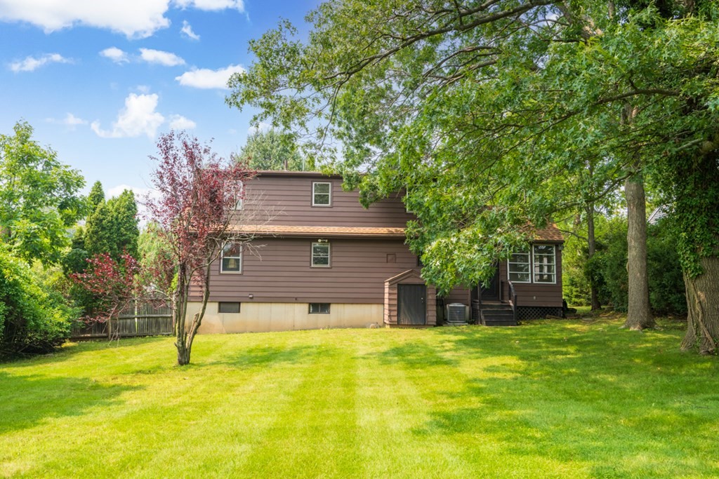 7 Colonial Road Beverly, MA 01915 - Photo 34 of 34