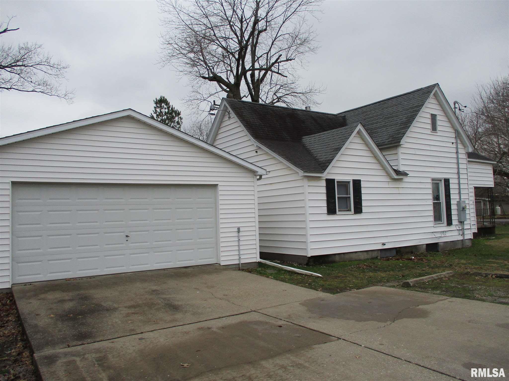 700 South 23rd Street Herrin, IL 62948 - Photo 1 of 20