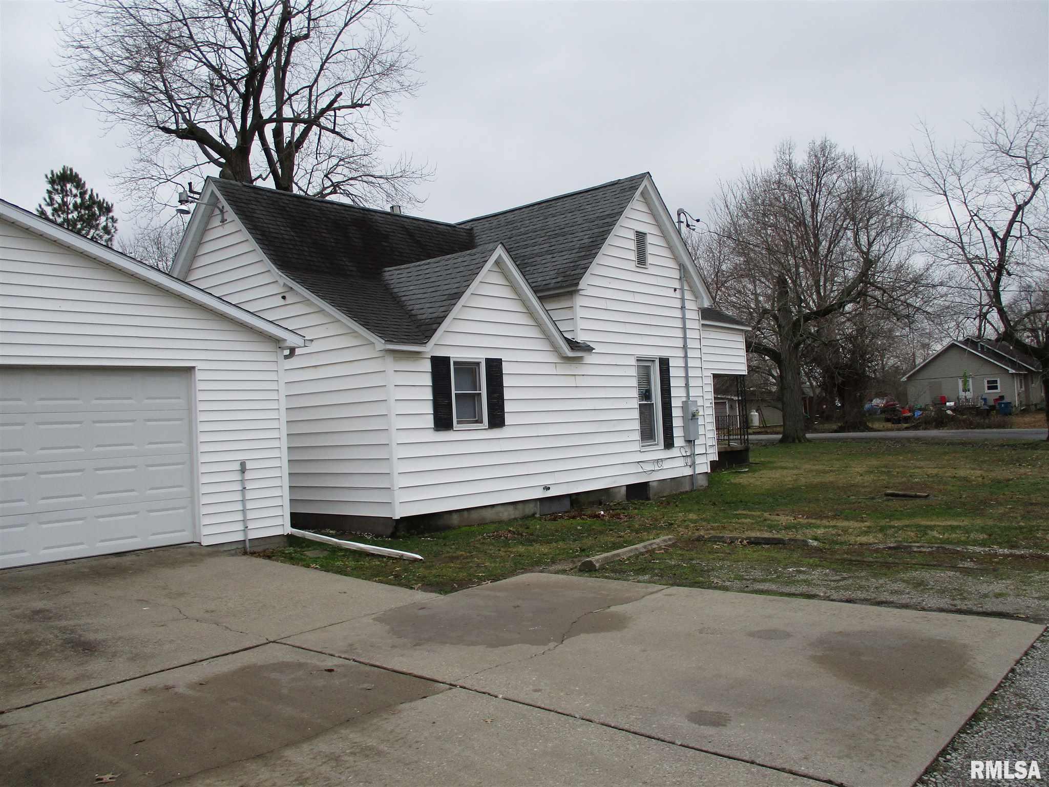 700 South 23rd Street Herrin, IL 62948 - Photo 2 of 20