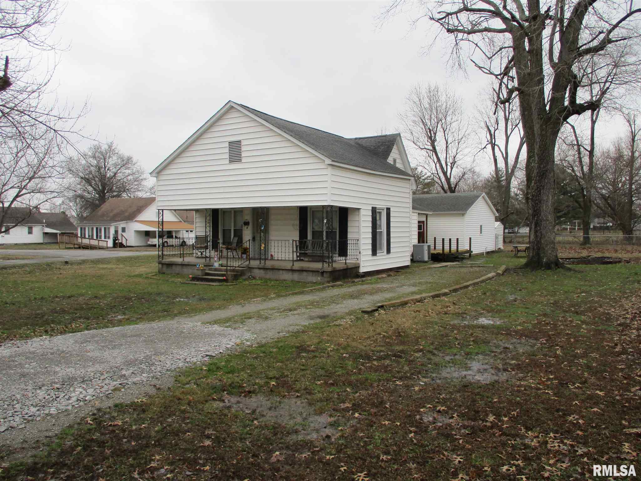 700 South 23rd Street Herrin, IL 62948 - Photo 3 of 20