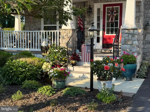 $677,777 | 113 Roseville Court, Boyce, VA 22620