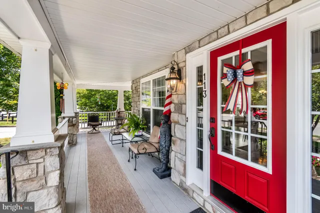 $677,777 | 113 Roseville Court, Boyce, VA 22620