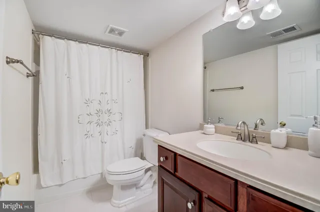 $677,777 | 113 Roseville Court, Boyce, VA 22620