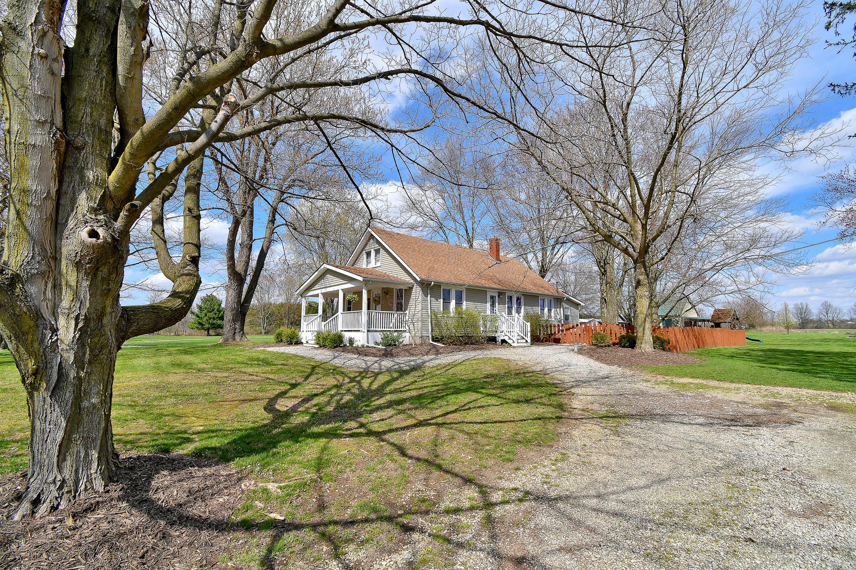 5151 Harlem Road Galena, OH 43021 - Photo 3 of 32 Gallery Image 3