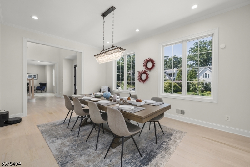 20 Woodfern Road Summit, NJ 07901 - Photo 11 of 46