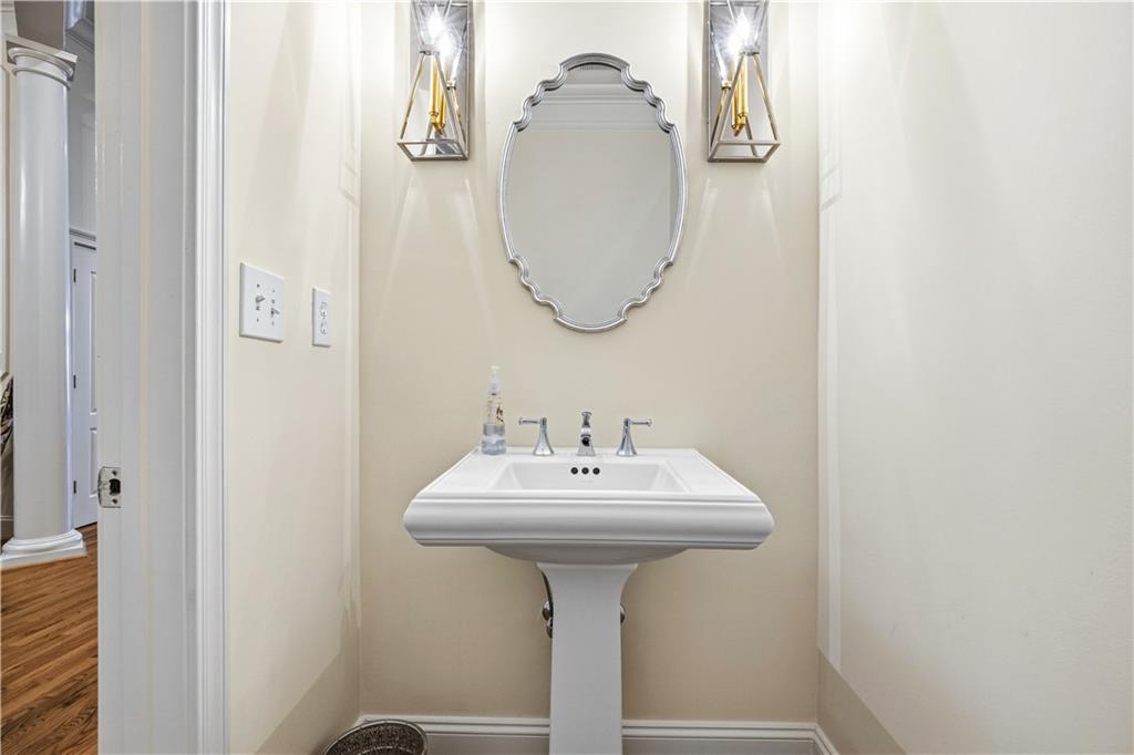 417 Clairemont Avenue, Unit 319 Decatur, GA 30030 - Photo 28 of 28 Gallery Image 28