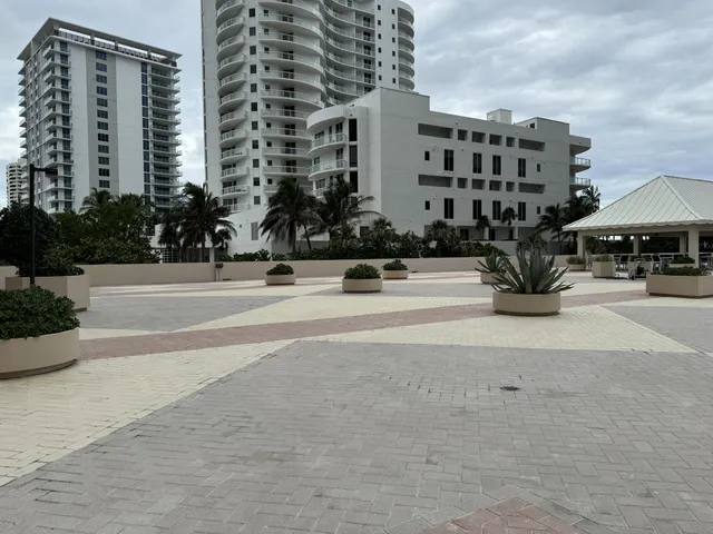 $3,750 | 4200 North Ocean Drive, Unit 21101, Singer Island, FL 33404