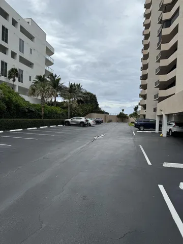 $3,750 | 4200 North Ocean Drive, Unit 21101, Singer Island, FL 33404