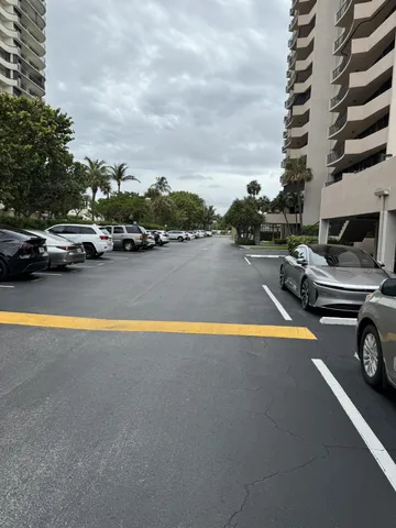 $3,750 | 4200 North Ocean Drive, Unit 21101, Singer Island, FL 33404