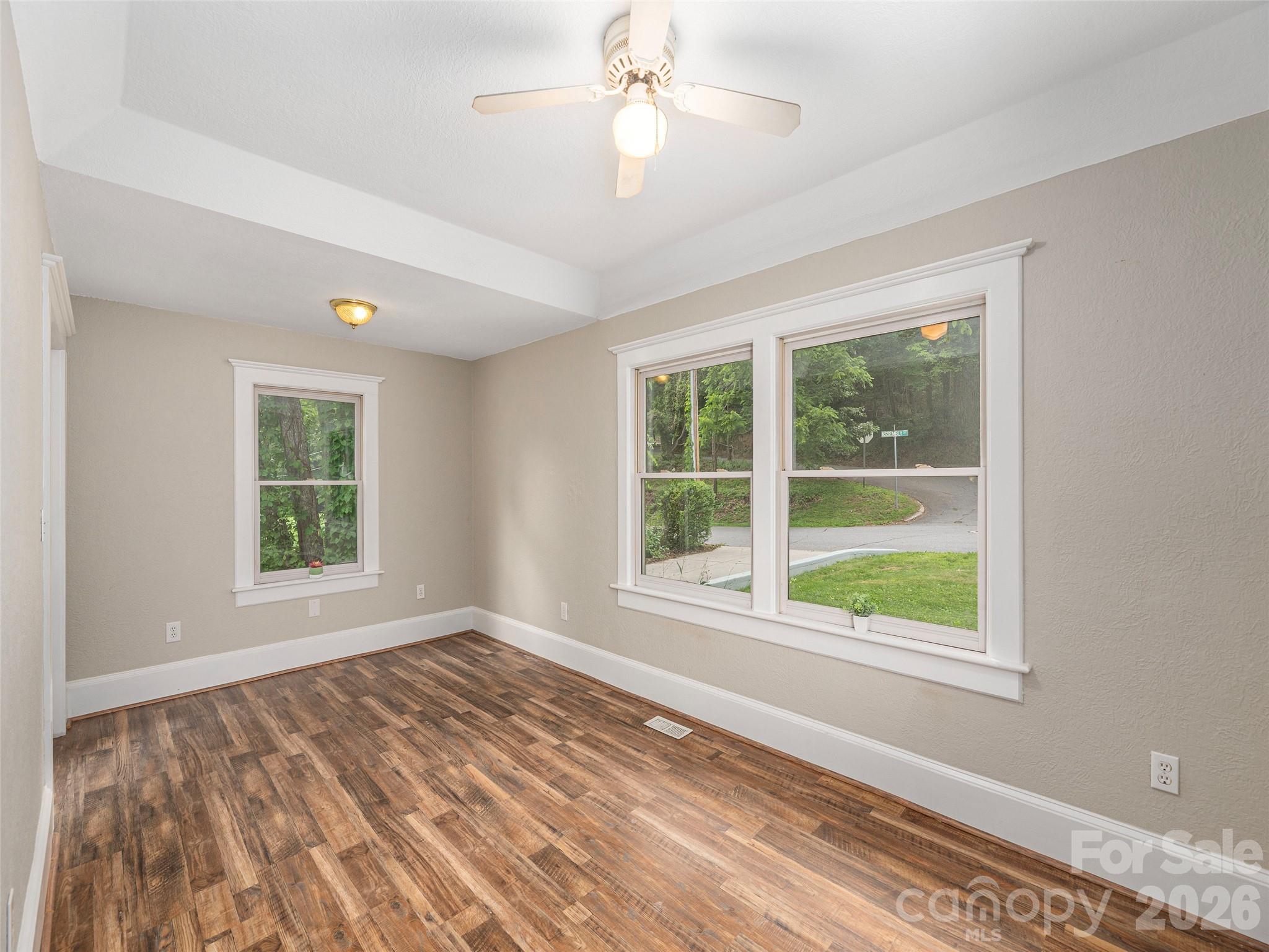 136 Assembly Street Waynesville, NC 28786 - Photo 22 of 36