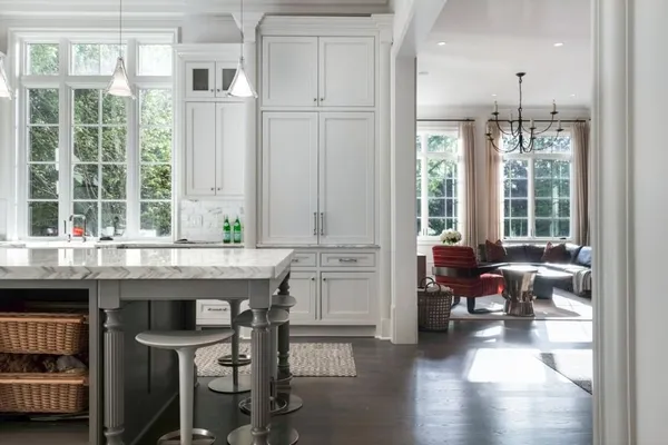 $6,500,000 | 4010 Powers Ferry Road Northwest, Atlanta, GA 30342