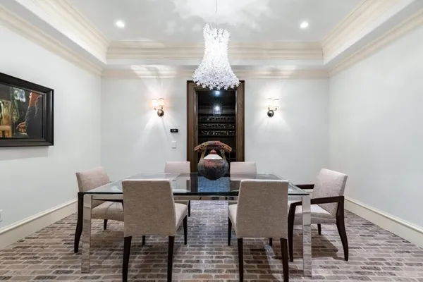 $6,500,000 | 4010 Powers Ferry Road Northwest, Atlanta, GA 30342