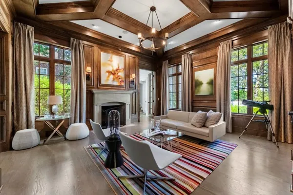 $6,500,000 | 4010 Powers Ferry Road Northwest, Atlanta, GA 30342