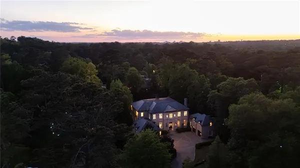 $6,500,000 | 4010 Powers Ferry Road Northwest, Atlanta, GA 30342