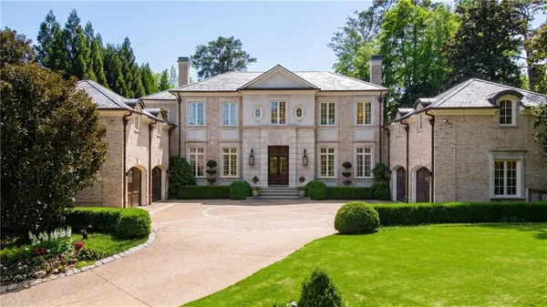 $6,500,000 | 4010 Powers Ferry Road Northwest, Atlanta, GA 30342