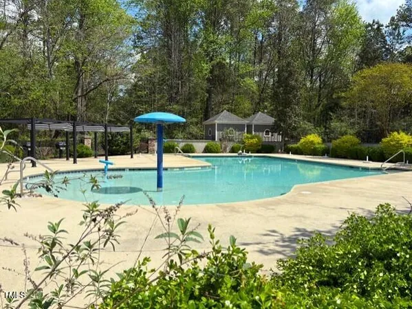 $279,000 | 110 Bellamy Lane, Unit 109, Chapel Hill, NC 27516