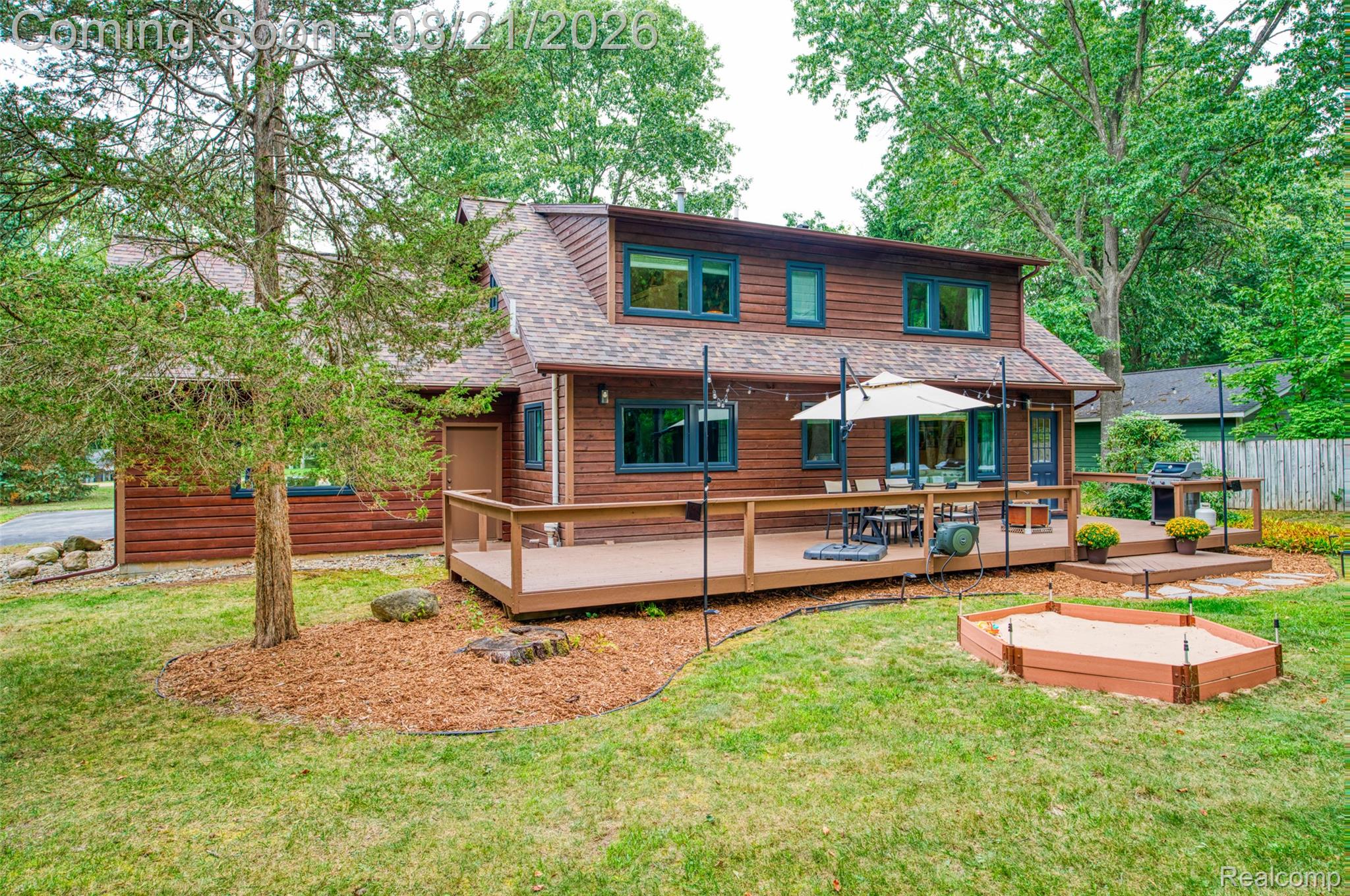 8845 River Valley Road Brighton, MI 48116 - Photo 7 of 49 DSC06274_7.jpg