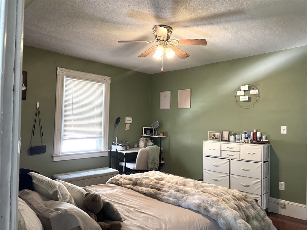 26 Byron Street Springfield, MA 01109 - Photo 30 of 41
