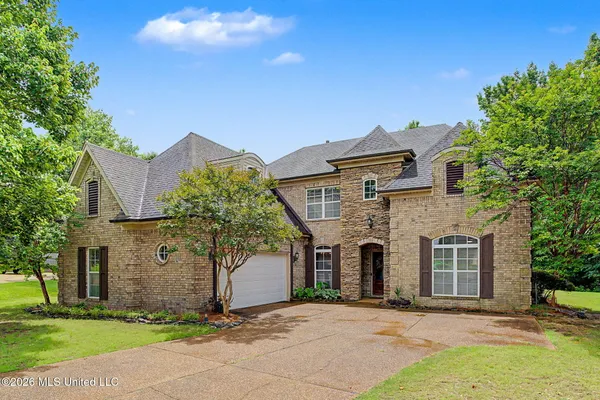 $450,000 | 3677 Kenton Drive, Southaven, MS 38672