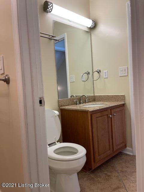 10002 Rimfire Road Louisville, KY 40291 - Photo 29 of 54 Masterbathroom