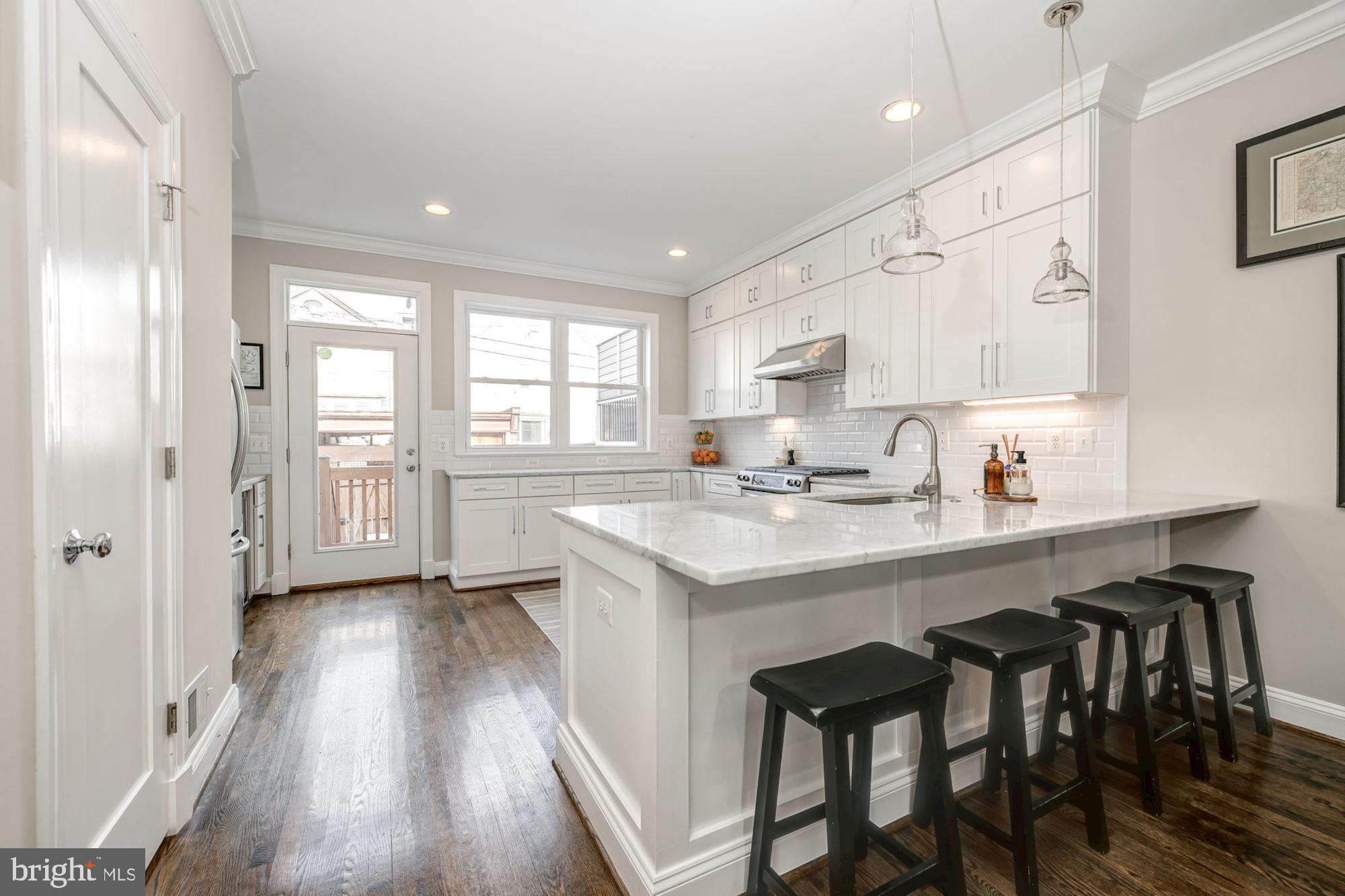220 Randolph Place Northeast Washington, DC 20002 - Photo 5 of 19 Gourmet Kitchen