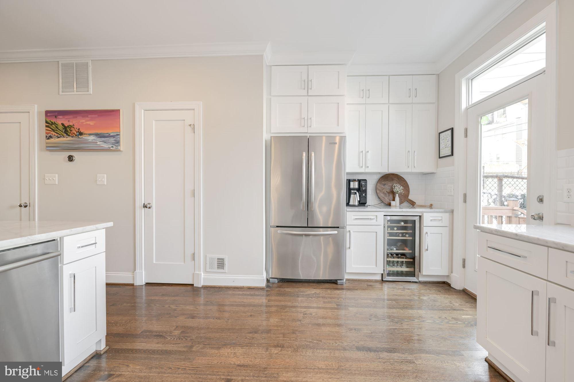 220 Randolph Place Northeast Washington, DC 20002 - Photo 7 of 19 Gourmet Kitchen
