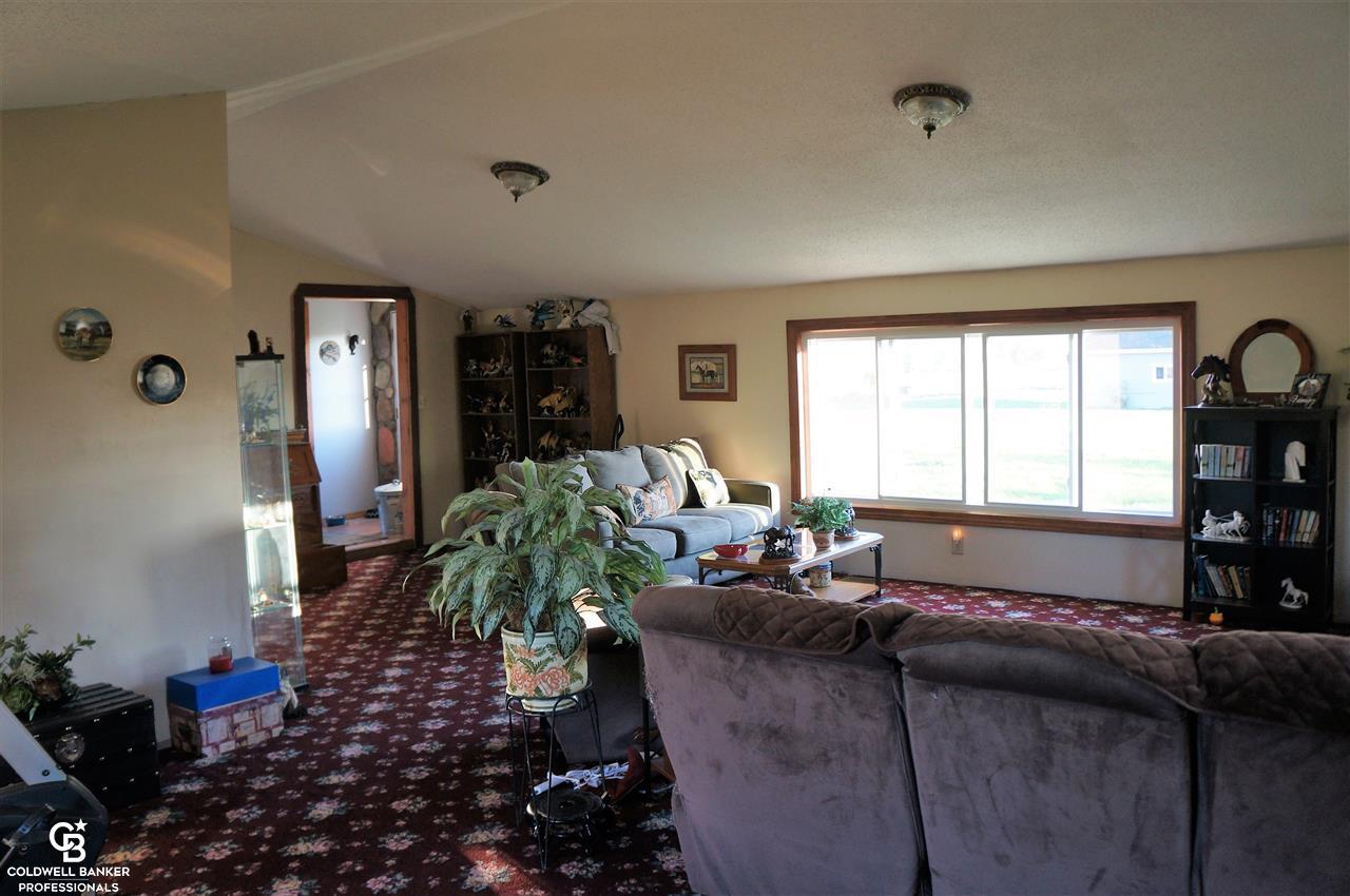 13277 Tibbets Road Memphis, MI 48041 - Photo 8 of 26