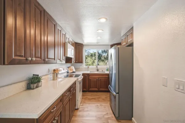 $585,000 | 8630 Mission San Carlos Drive, Unit 56, Santee, CA 92071
