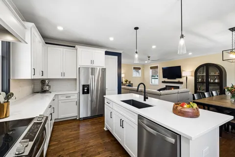 $735,000 | 1008 59th Avenue North, Nashville, TN 37209