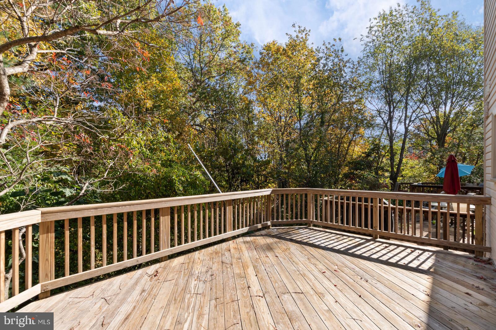 11954 Sentinel Point Court Reston, VA 20191 - Photo 35 of 43