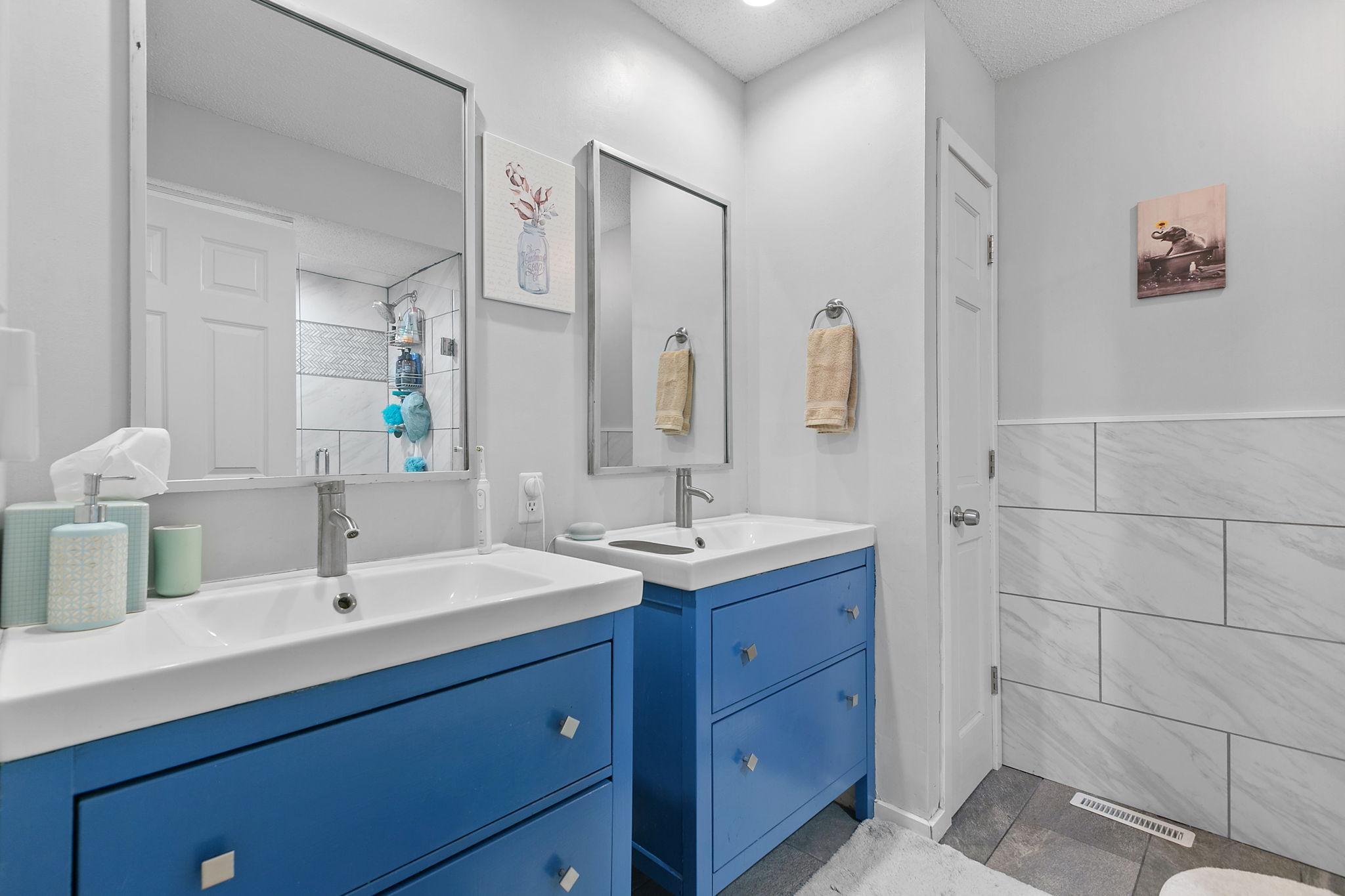6328 Barrie Road, Unit 1A Minneapolis, MN 55435 - Photo 20 of 36 Gallery Image 20