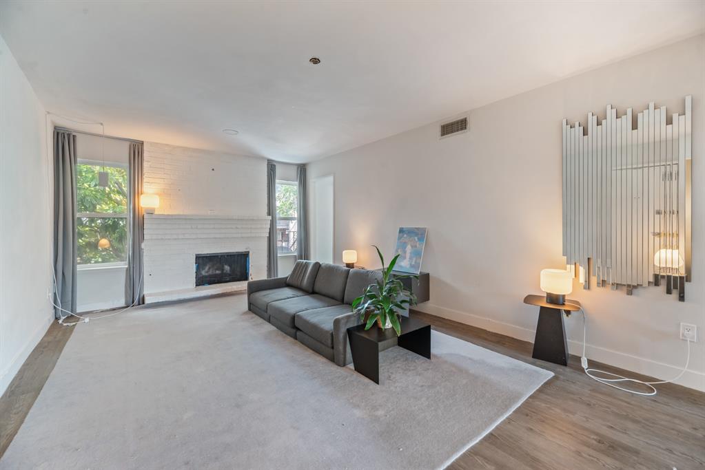 8069 Meadow Road, Unit 216 Dallas, TX 75231 - Photo 7 of 27