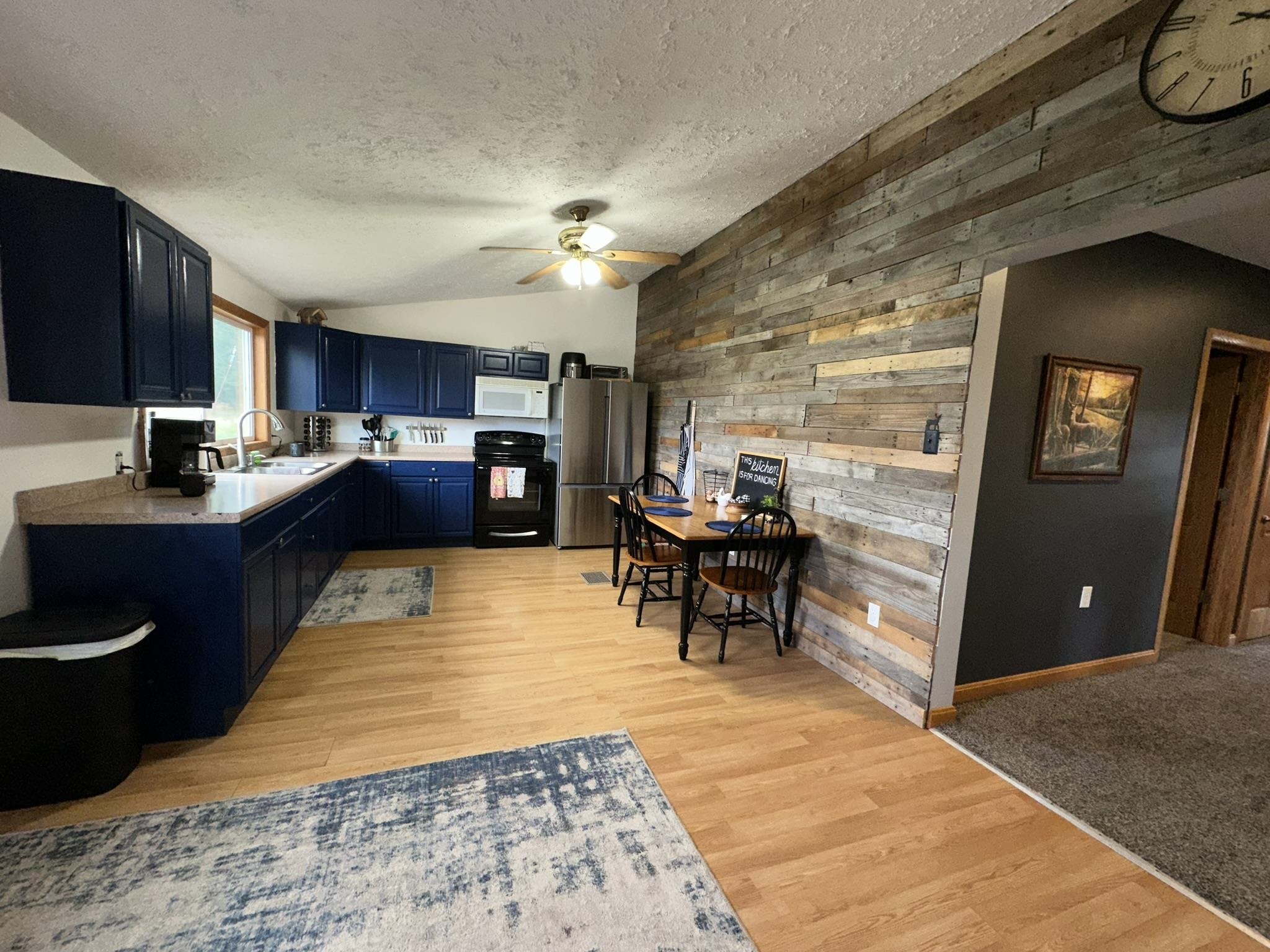8854 West Gary Road Chesaning, MI 48616 - Photo 18 of 41 50092719-17.JPG