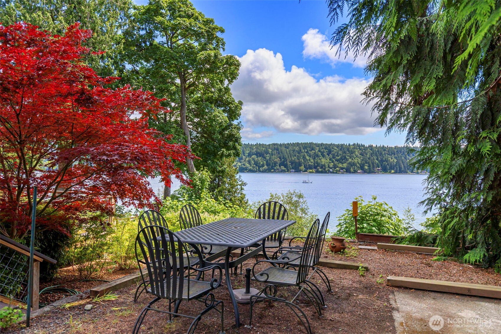 6222 Illahee Road Northeast Bremerton, WA 98311 - Photo 5 of 39