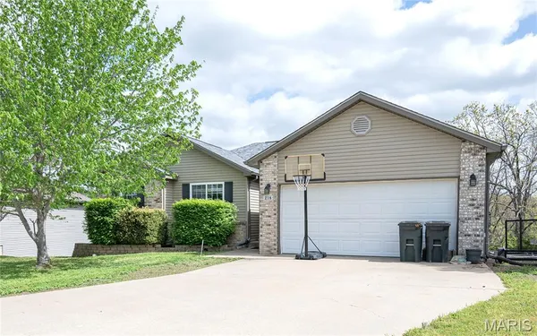 $260,000 | 218 Fritts Circle, Waynesville, MO 65583