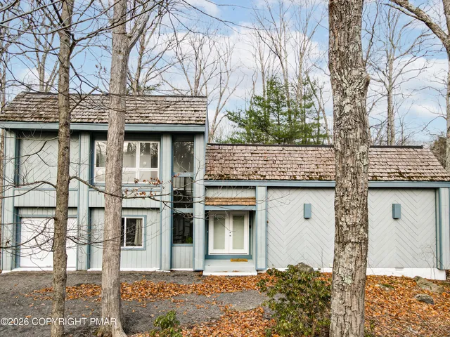 $2,700 | 3120 Greenbriar Drive, East Stroudsburg, PA 18301