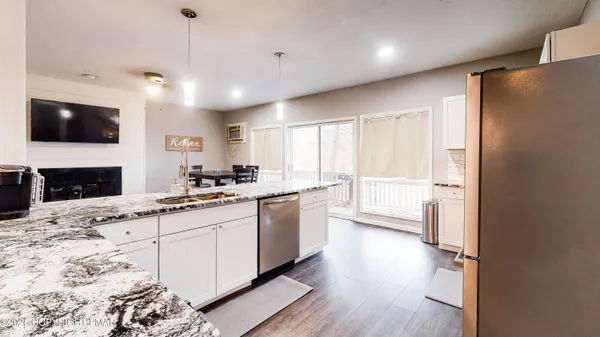 $2,700 | 3120 Greenbriar Drive, East Stroudsburg, PA 18301