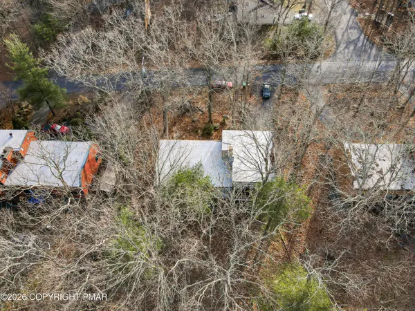 $2,700 | 3120 Greenbriar Drive, East Stroudsburg, PA 18301