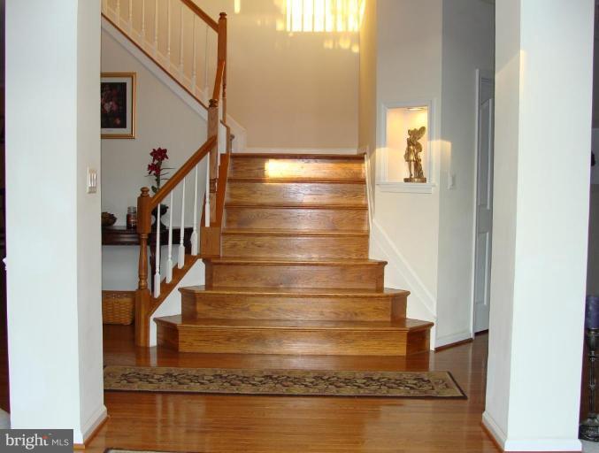 1075 Priestford Road Street, MD 21154 - Photo 23 of 28 Staircase