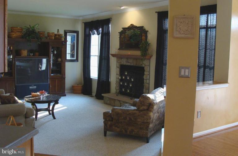 1075 Priestford Road Street, MD 21154 - Photo 5 of 28 Family Room
