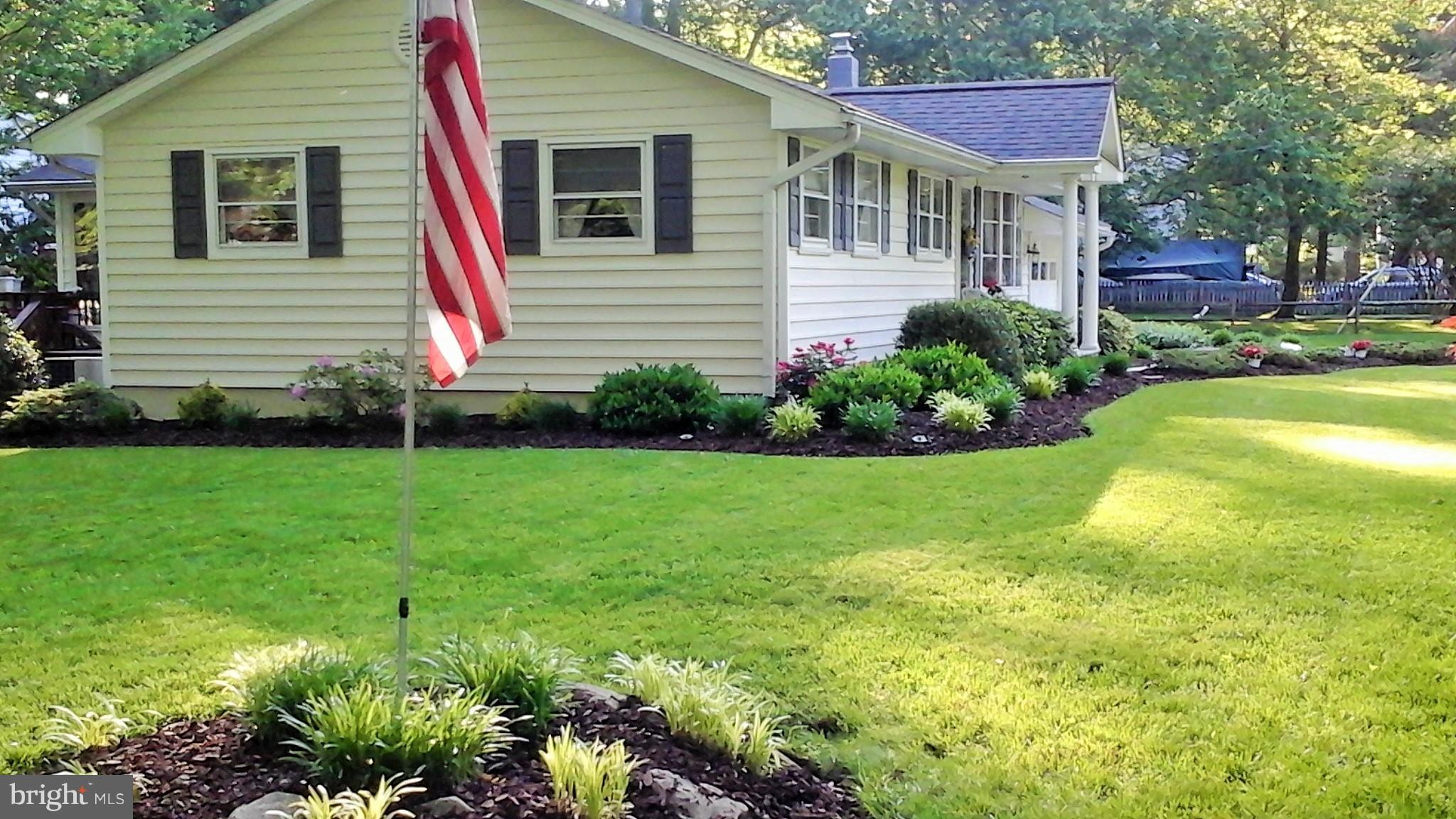 302 Edgemere Drive Annapolis, MD 21403 - Photo 3 of 27 Exterior (General)