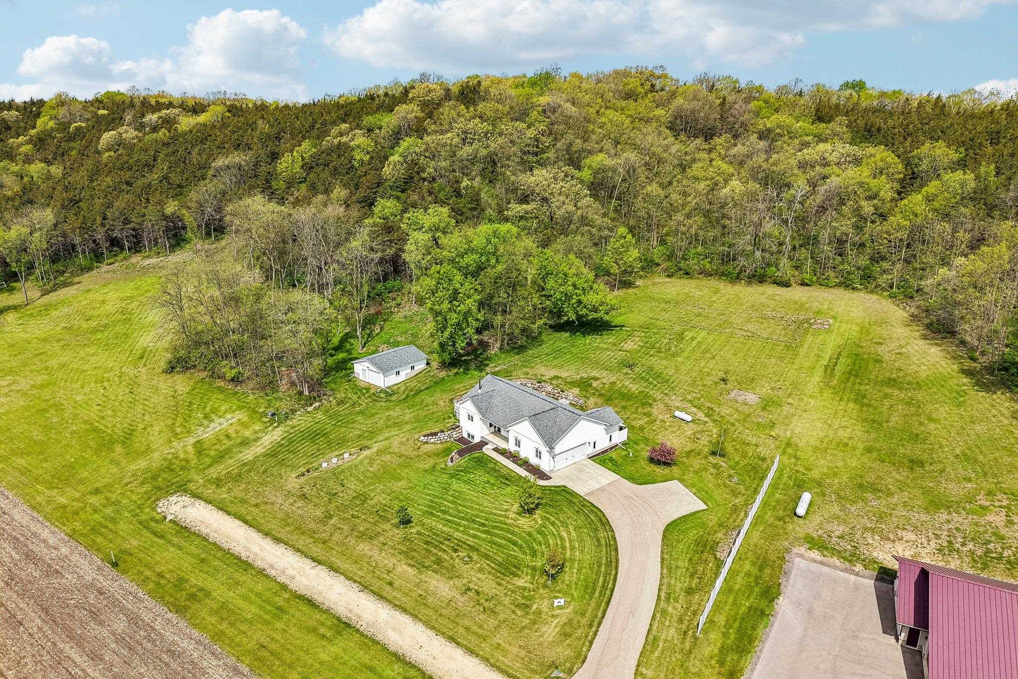 10265 County Rd KP Mazomanie, WI 53560 - Photo 8 of 59