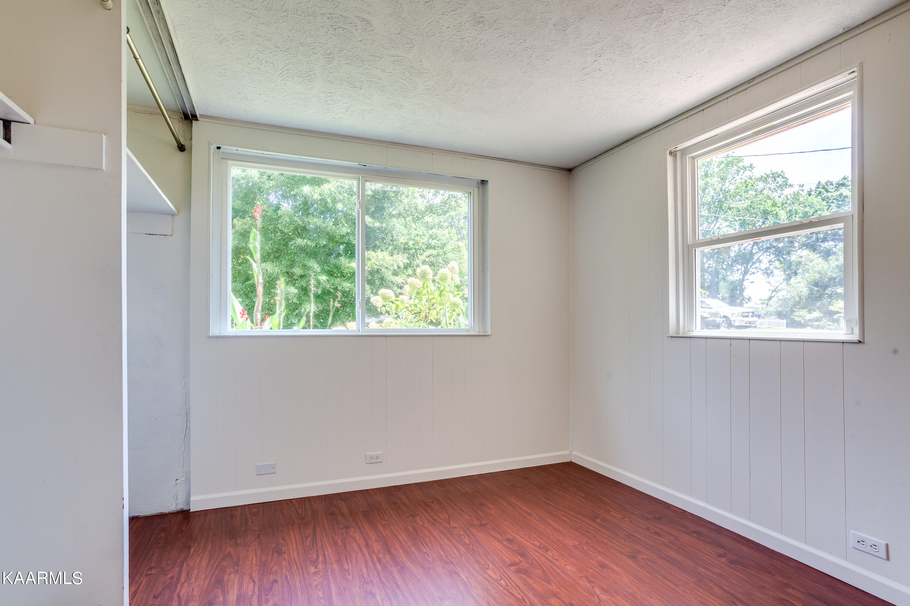 108 Niagara Lane Oak Ridge, TN 37830 - Photo 22 of 34 018220902-3-108NiagaraLnOakRidgeTN-SMALL
