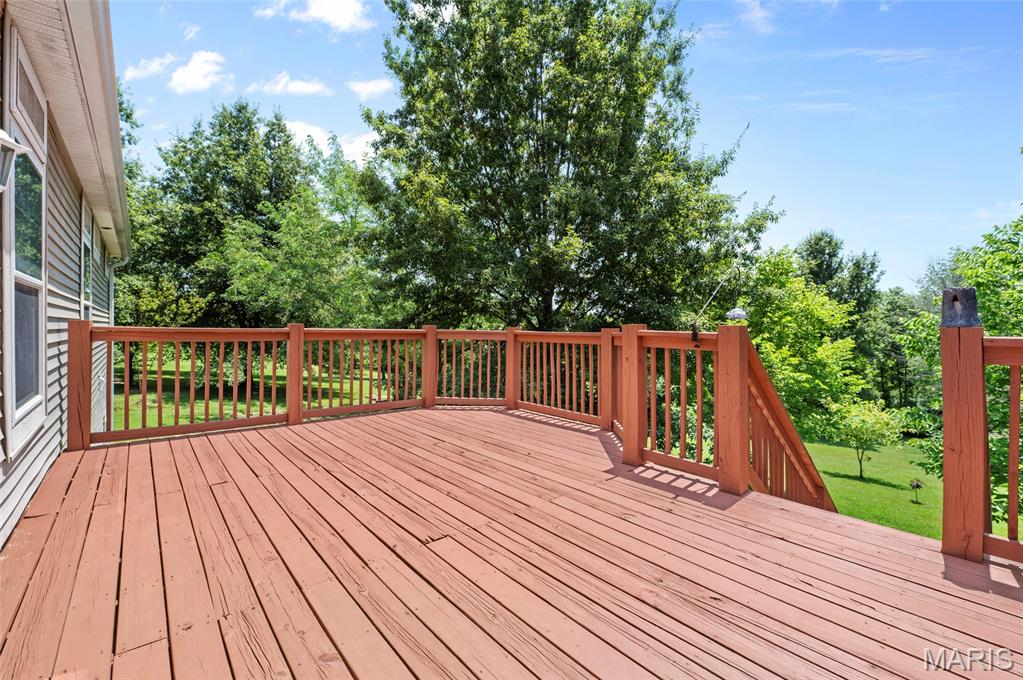 6844 Quercus Grove Road Edwardsville, IL 62025 - Photo 11 of 60