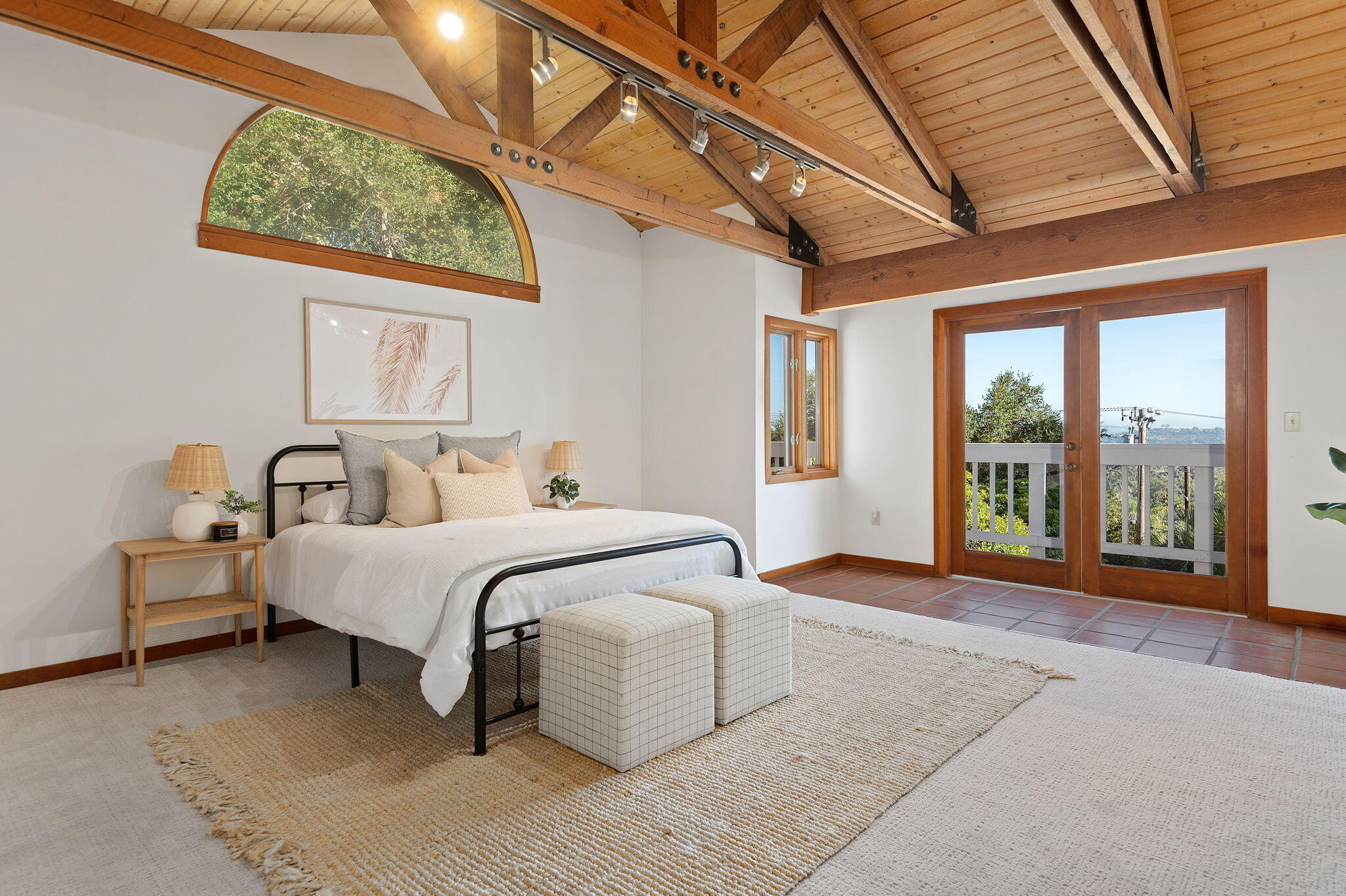909 Cheltenham Road Santa Barbara, CA 93105 - Photo 14 of 33 Primary Bedroom