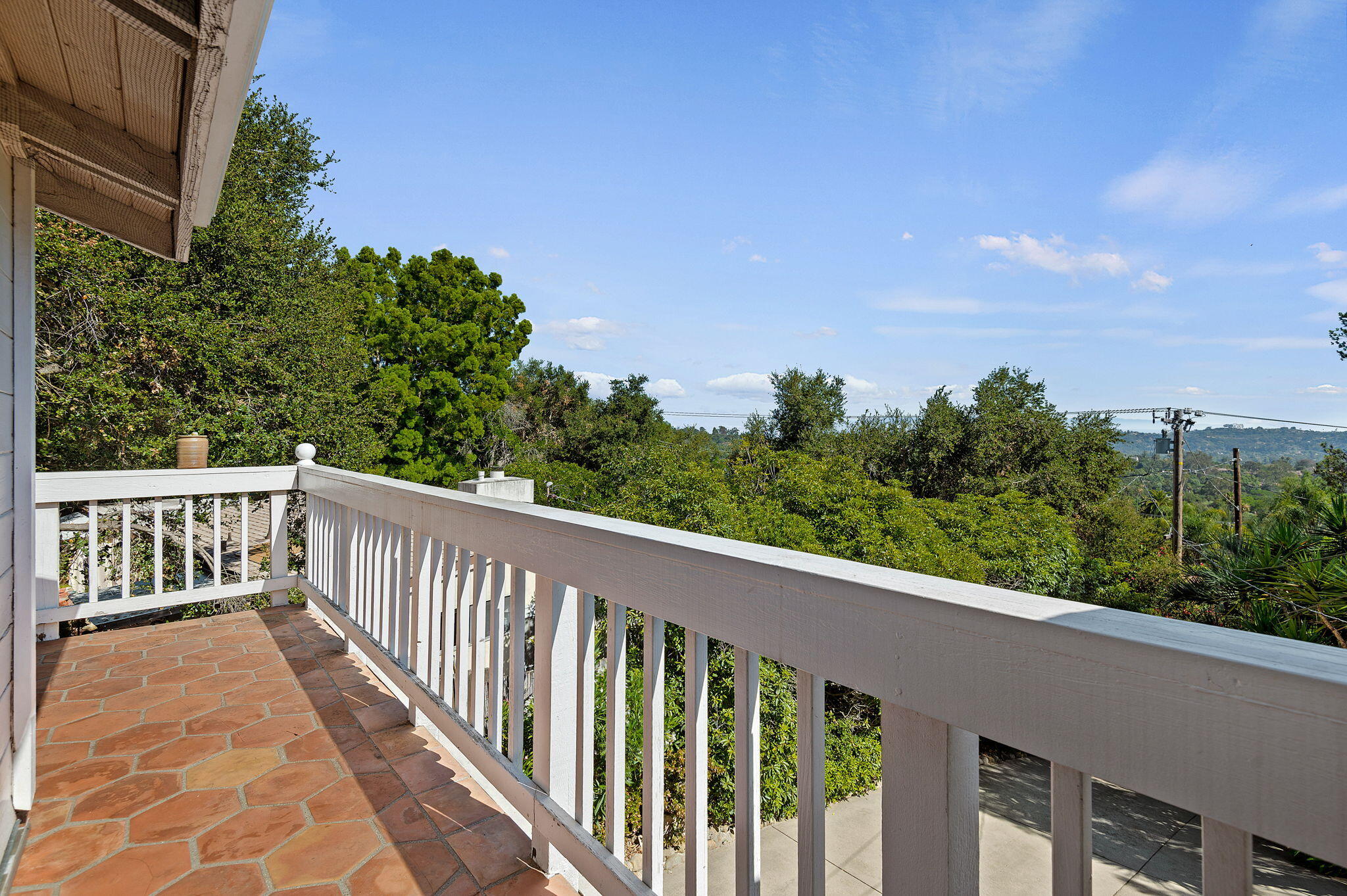 909 Cheltenham Road Santa Barbara, CA 93105 - Photo 16 of 33 Balcony