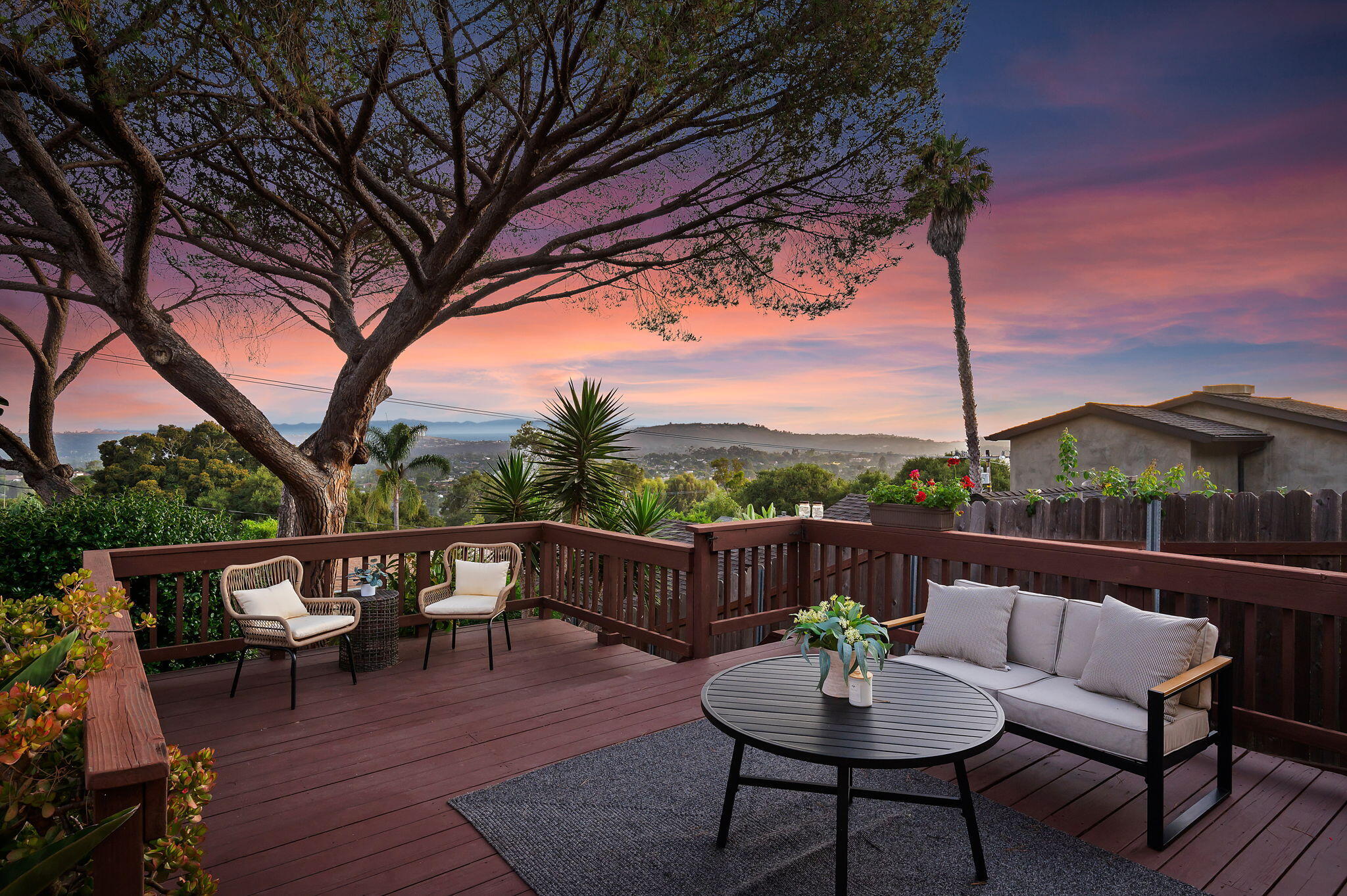 909 Cheltenham Road Santa Barbara, CA 93105 - Photo 25 of 33 Deck (twilight)