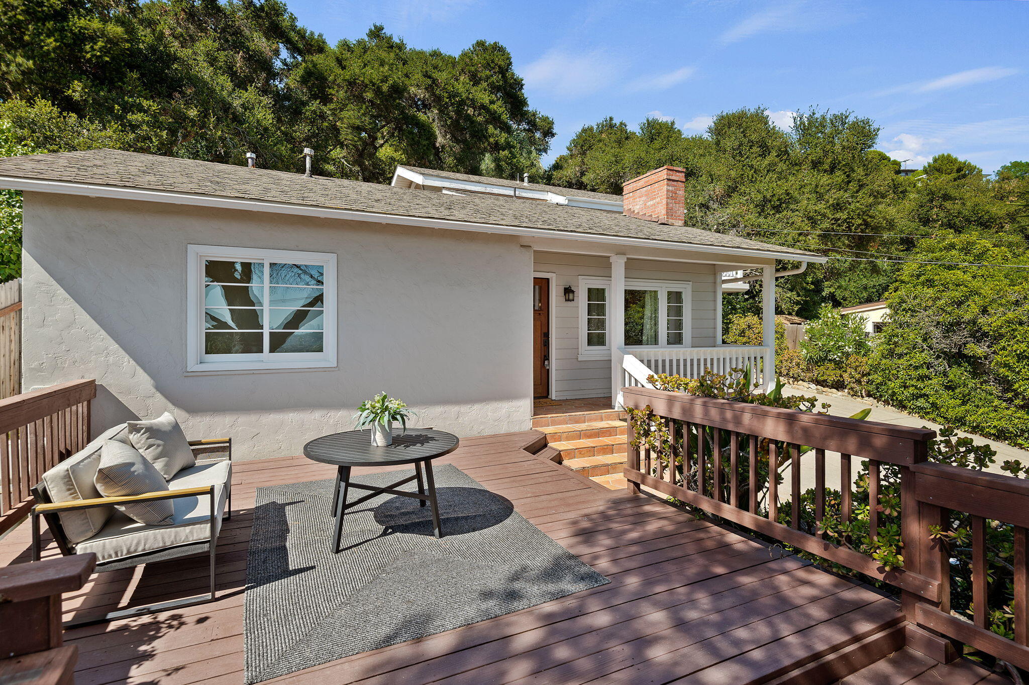 909 Cheltenham Road Santa Barbara, CA 93105 - Photo 30 of 33 Deck